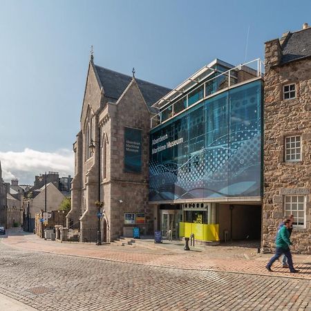 Historic Location, Private Parking, Ground Floor Luxury Flat Apartment Aberdeen Bagian luar foto